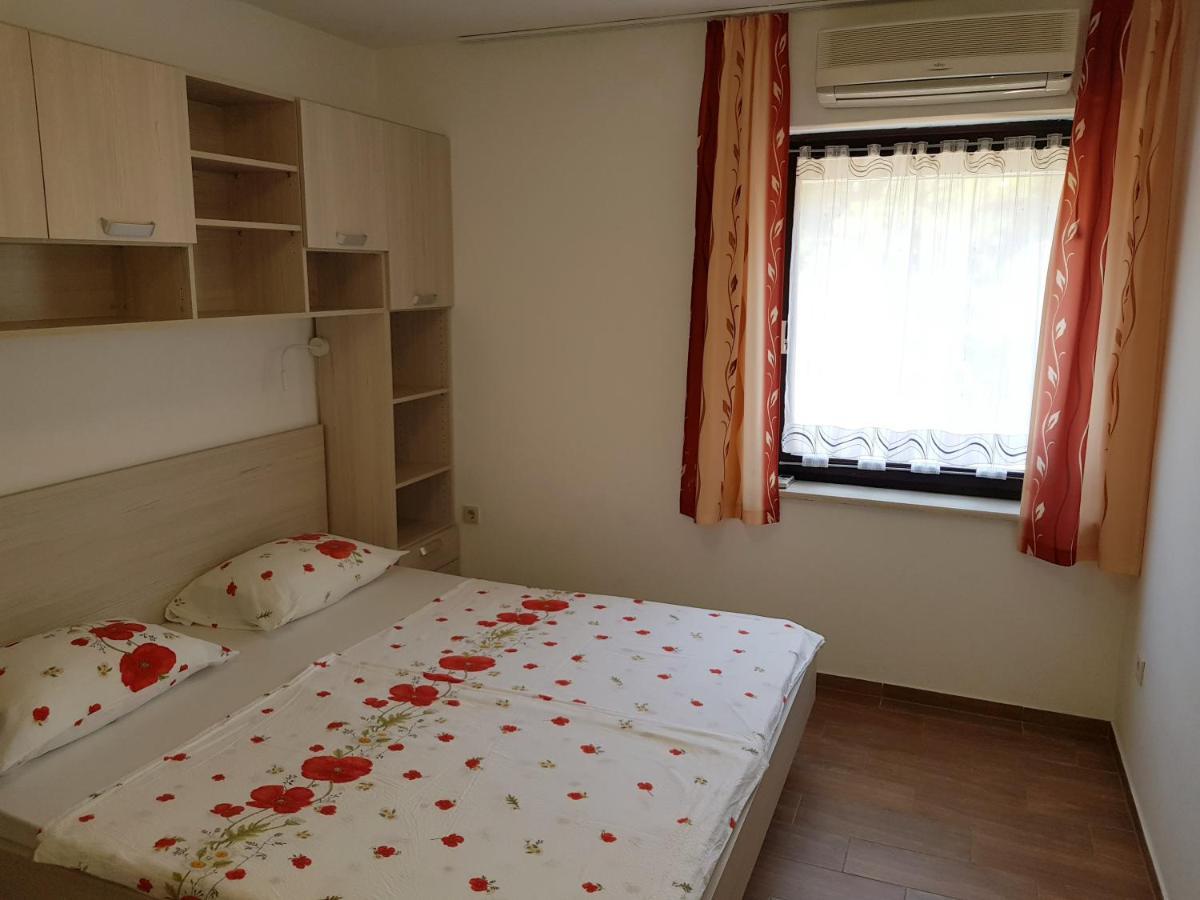 Apartments Vila Tisa 木洛希尼 外观 照片