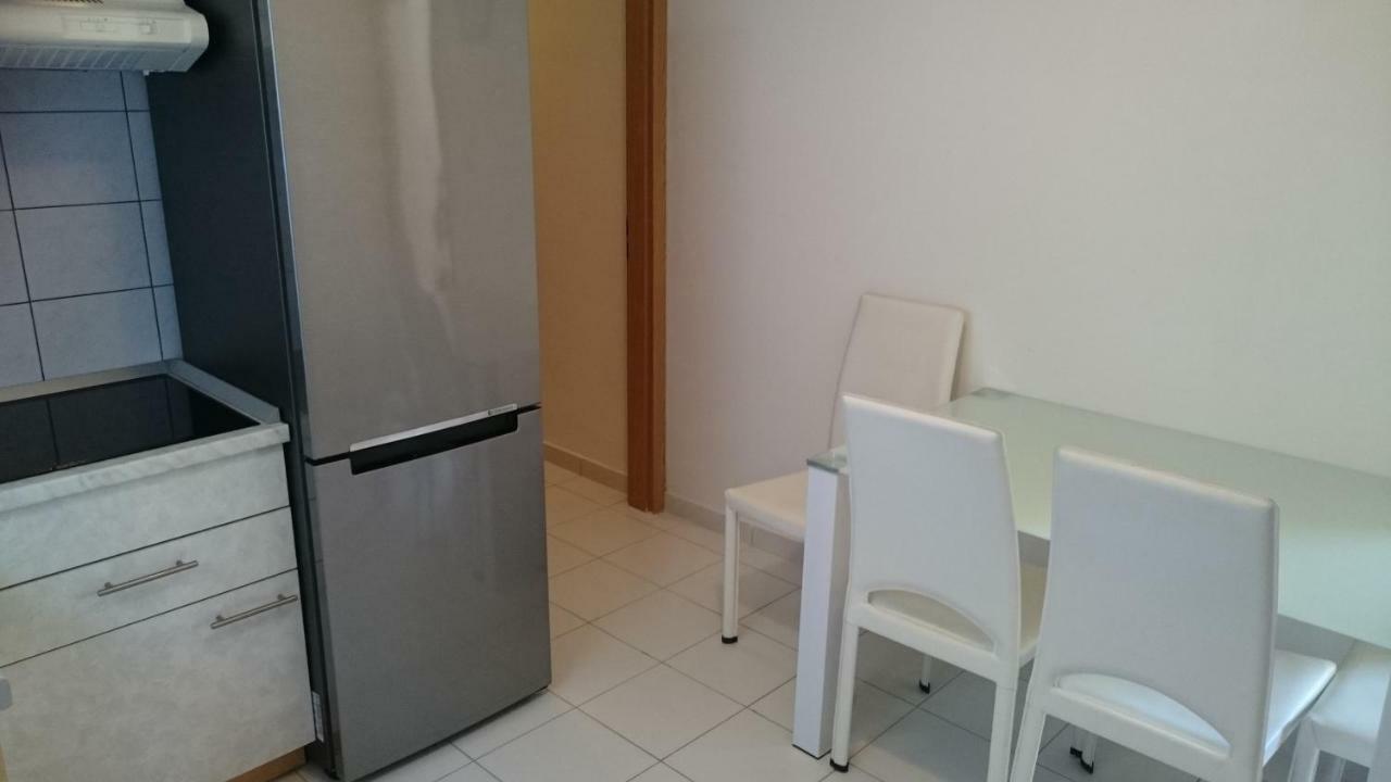 Apartments Vila Tisa 木洛希尼 外观 照片
