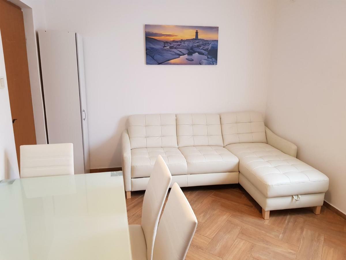 Apartments Vila Tisa 木洛希尼 外观 照片